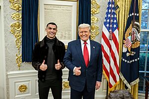 President Donald Trump meets with Cristiano Ronaldo in the Oval Office (54933344262)