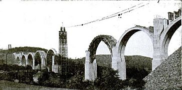 Tunkhannock Viaduct under construction 1914