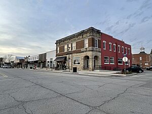 West Block of Front St, El Paso, Illinois, November 2024 04