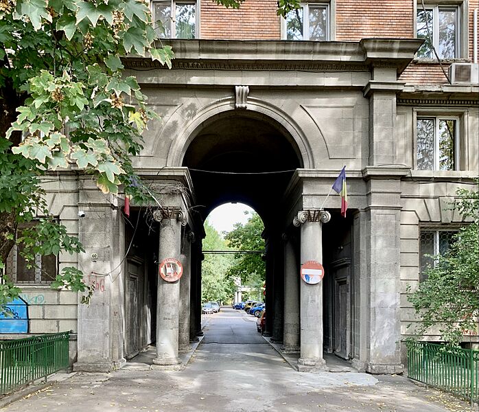 60-62 Șoseaua Panduri, Bucharest (11)