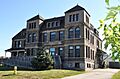 650 Elizabeth St
