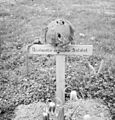 Airborne grave, Arnhem 1945