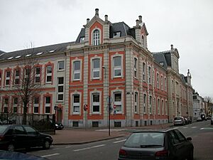 Ancien bâtiment de l'IDN