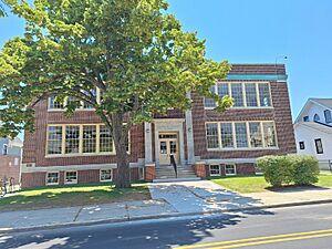 Cape May Library (fomer Franklin Street School) 02