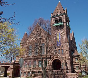 First Presbyterian Church - Davenport, Iowa.JPG