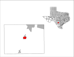 Location of Pearsall, Texas