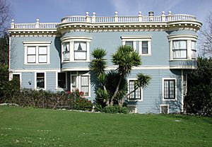 Home along Duboce Park in San Francisco