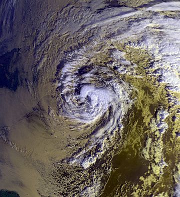 Hurricane Gordon 1994 nov 18 1308Z.jpg