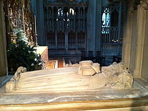 Memorial to Osric, Prince of Mercia, in Gloucester Cathedral 02