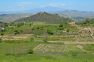 Morgantina seen from western hill AvL.JPG