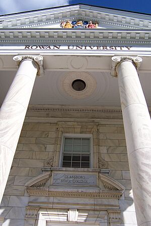 Rowan University, Bunce Hall facade with two names (Glassboro State College and Rowan University)