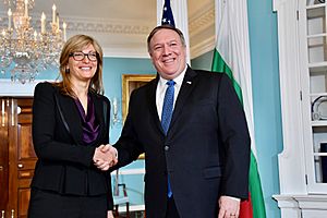 Secretary Pompeo Meets with Bulgarian Deputy Prime Minister Zaharieva in Washington (45737456441)
