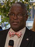 Sly james (cropped)