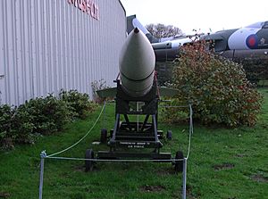Thunderbird ground to air missile (front) 22n07