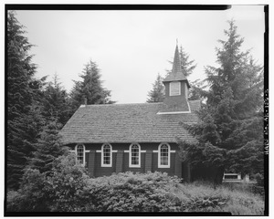 WEST SIDE - St. George's Episcopal Church, Lake Avenue, between First and Second Streets, Cordova, Valdez-Cordova Census Area, AK HABS AK,20-CORD,6-2