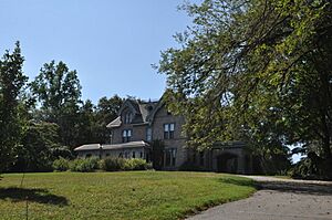 WarwickRI CloudsHill
