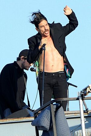 Anthony kiedis 2011