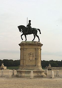 Château de Chantilly, statue of Anne de Montmorency by Paul Dubois