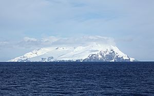 Clarence Island, Antarctica (6019386834)