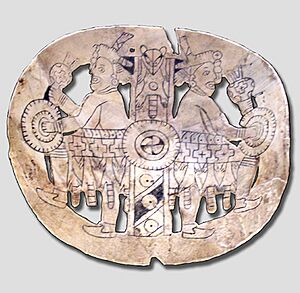 Craig style shell gorget Spiro Raccoon dancers HRoe 2012