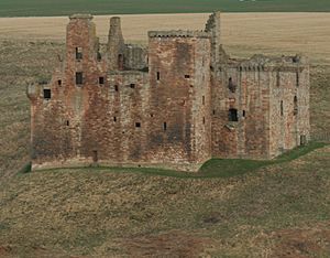Crichton Castle - Flickr - S. Rae