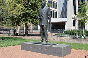 Harry Flood Byrd statue on capitol lawn