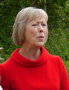 Jenny Agutter 2022 (cropped-J1)