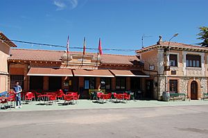 Mambrilla de Castrejón casa consistorial