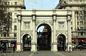 Marble Arch in London, spring 2013 (4)