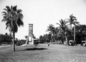 Queensland State Archives 1345 Anzac Memorial and Esplanade Townsville c 1935