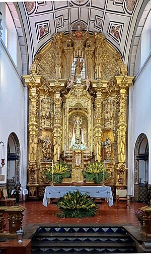 Reredo - Main altar - Church of the Virgin of El Carmen, San Angel - Mexico 2024
