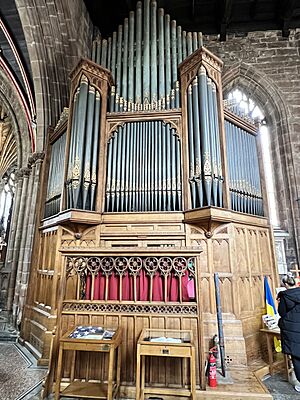 St Mary's Church, Nantwich, the pipe organ
