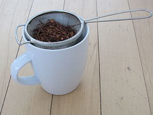 Strainer with rooibos tea
