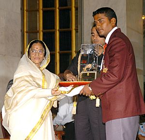 The President, Smt. Pratibha Patil presenting the Arjuna Award -2006 to Shri Jayanta Talukdar for Archery at a glittering function, in New Delhi on August 29, 2007