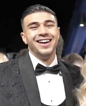 Tommy Fury at the National Television Awards (cropped).jpg