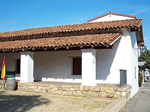 USA-Santa Barbara-Casa De la Guerra-1