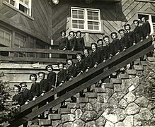 USN CH Sun Valley Lodge Nurses ca1944