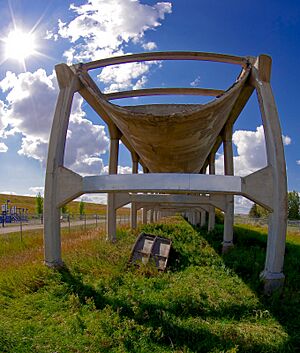 Brooks Aqueduct National Historic Site of Canada ID 17702 - 1