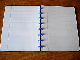 Cahier Atoma ouvert