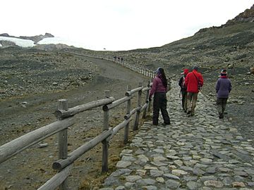 Camino hacia el nevado Pastoruri.JPG