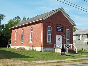 G.A.R. Memorial Hall Hunt NY Jul 11