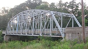 Indiana State Road 42 Bridge over Eel River, southern side and eastern portal