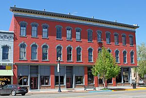 McClure House - Strathmore Hotel