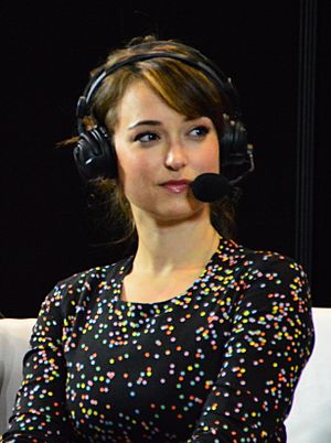 Milana Vayntrub Facts for Kids