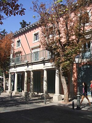Teatro Real Coliseo Carlos III - Fachada Principal - 3