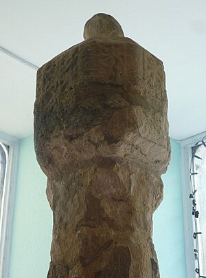 The head of Dingwall mercat cross (geograph 3693498)