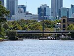 Trafalgar Bridge and Claisebrook, East Perth, March 2021 04.jpg