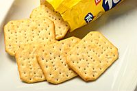 Tuc Crackers On Plate With Packing 2012.jpg