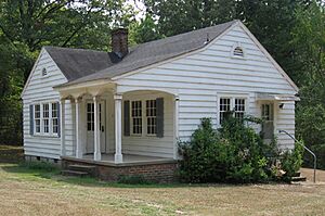 Tupelo Homestead Quarters No 13 NPS