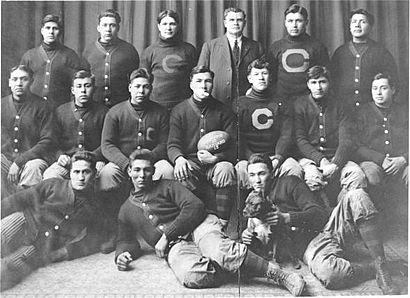 1911 Carlisle Indians FB team